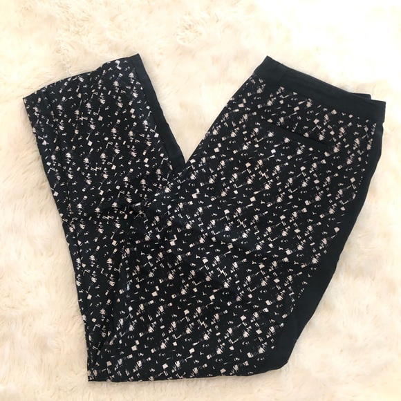 Vince Camuto Printed Trouser Pants - Picture 4 of 7